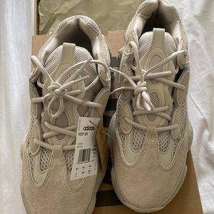 YEEZY 500 Blush Size 11 - Brand new- Fast shipping - In hand
